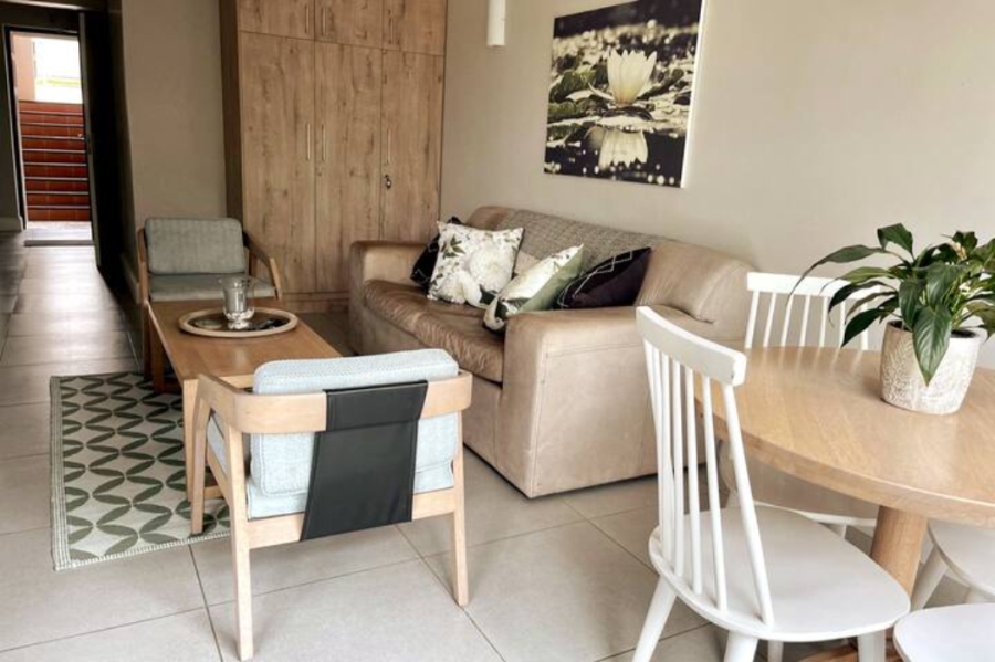 To Let 1 Bedroom Property for Rent in Castleton Western Cape